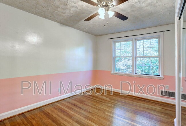Building Photo - 133 Stevenson Ln
