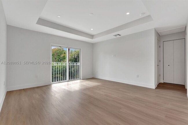 Building Photo - 1533 NW 94th Ave