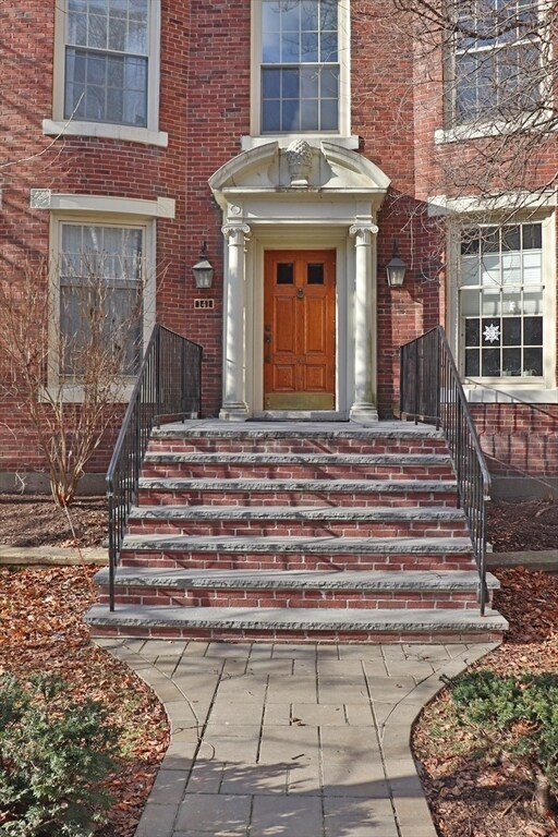Building Photo - 149 Beaconsfield Rd