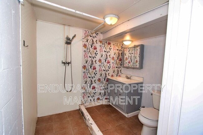Building Photo - 3448 Ringwood St