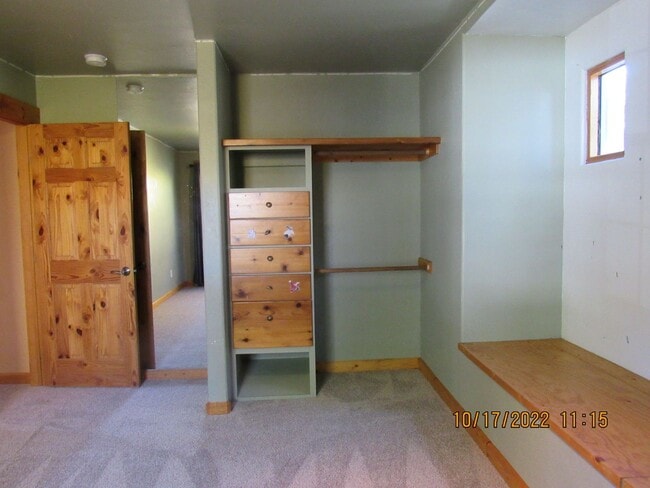 Building Photo - Two story home!