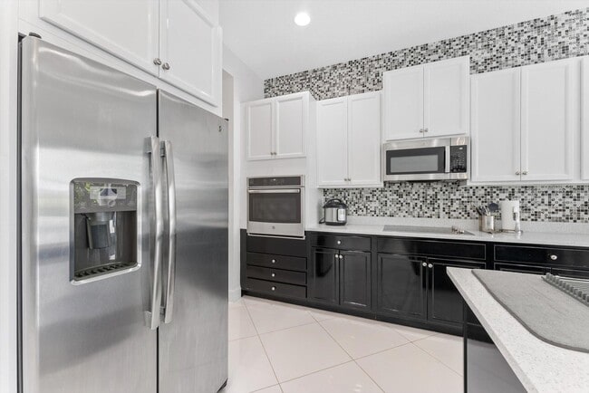 Building Photo - 5934 Buttonbush Dr