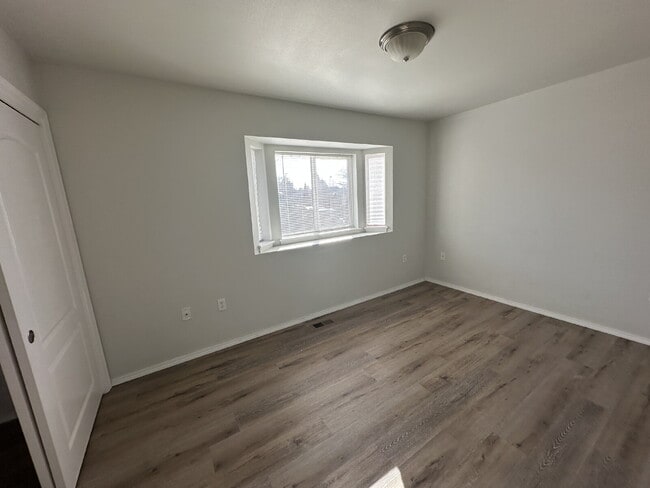 Building Photo - 1205 N Hartman St