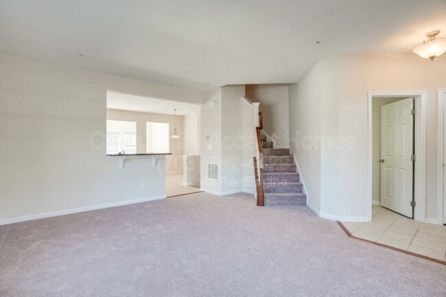 Building Photo - 23515 Forest Haven Way