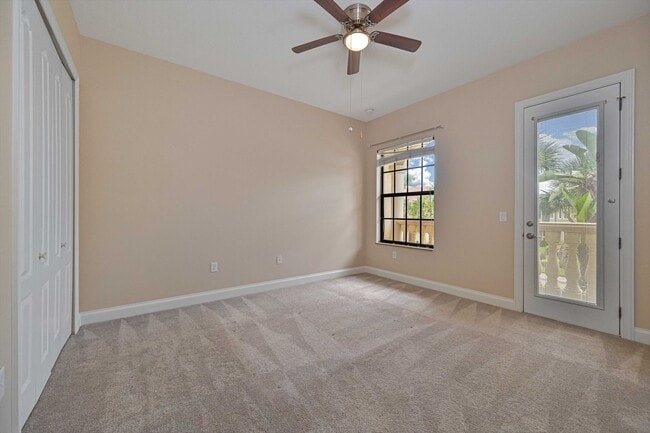 Building Photo - 1244 Carpazi Ct