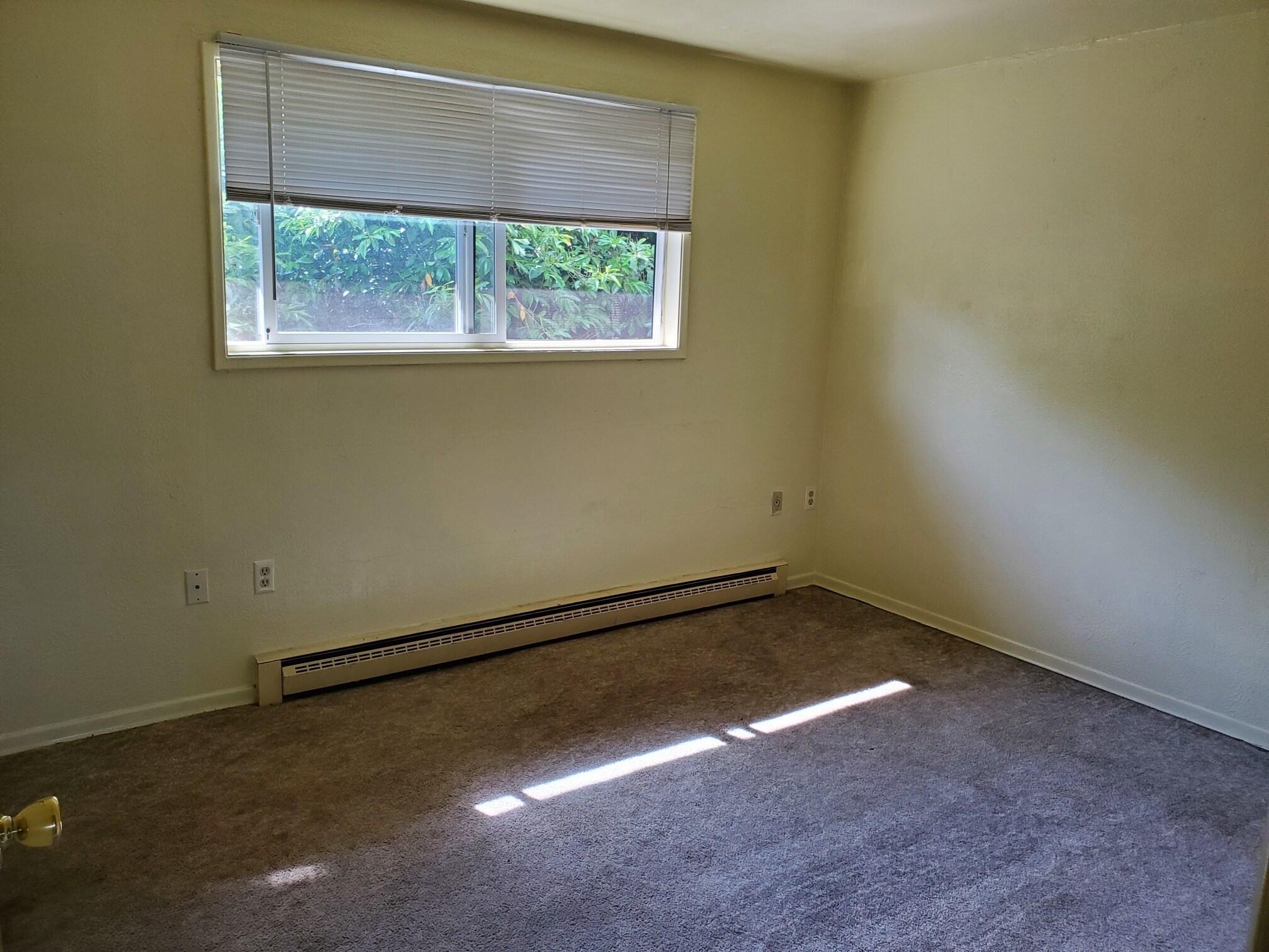 Building Photo - 677 SW Levens St