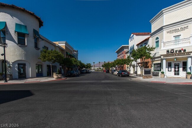 Building Photo - 7565 Norman Rockwell Ln