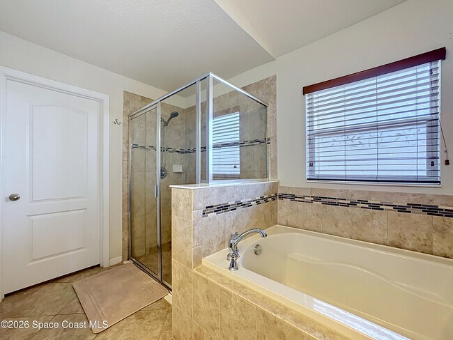 Building Photo - 12033 Grand Kempston Dr