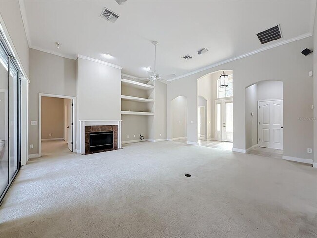 Building Photo - 10824 Woodchase Cir