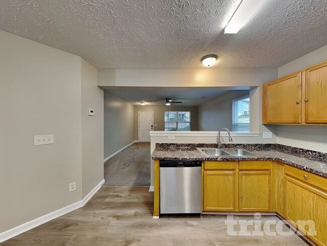 Building Photo - 135 Nacoochee Way