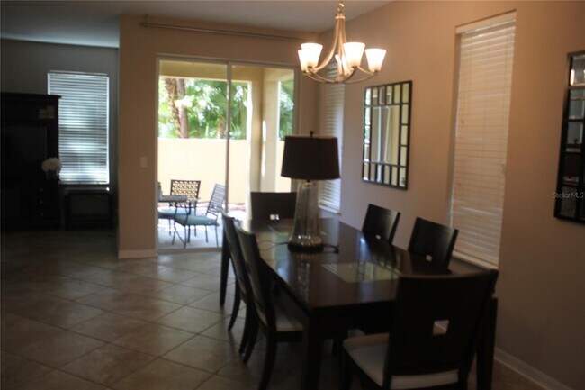 Building Photo - 14284 Desert Haven St