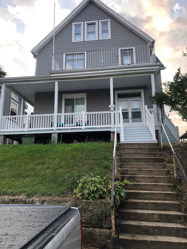Building Photo - 1527 Fairview Pl