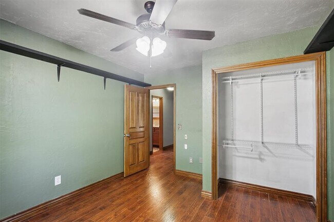 Building Photo - 10516 NW 16th St