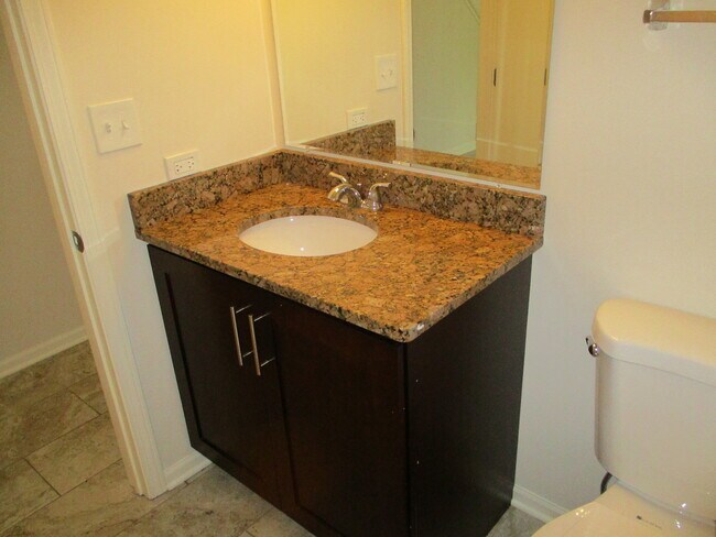 Building Photo - 356 Littleton Trail