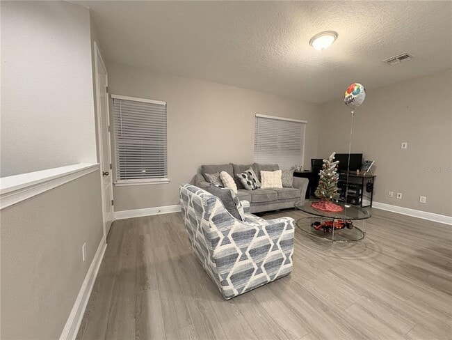 Building Photo - 13541 Doisy St