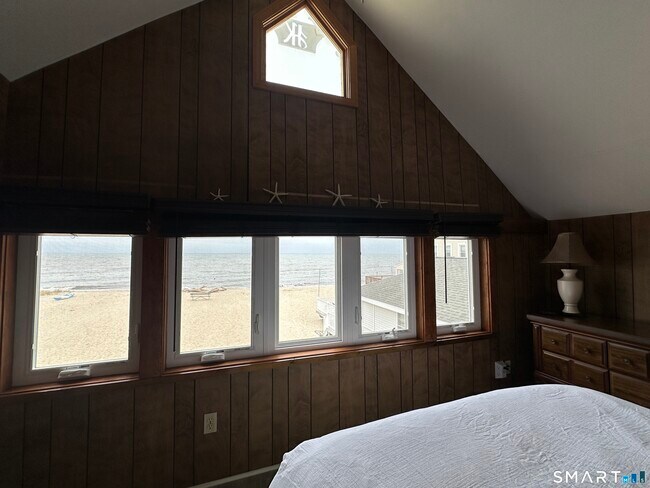 Building Photo - 37 Seaside Ln