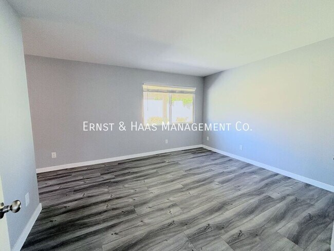 Building Photo - 11353 Agnes St