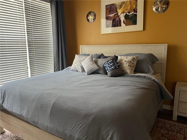 Building Photo - 1405 Tiffany Ln