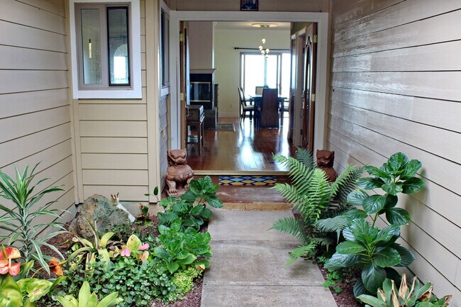 Building Photo - Kula - Furnished 3Bed/2Bath standalone home with Spectacular views