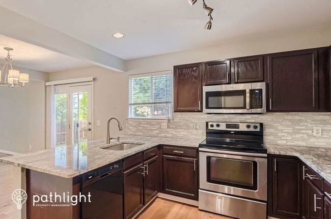 Building Photo - 8834 Copeland St