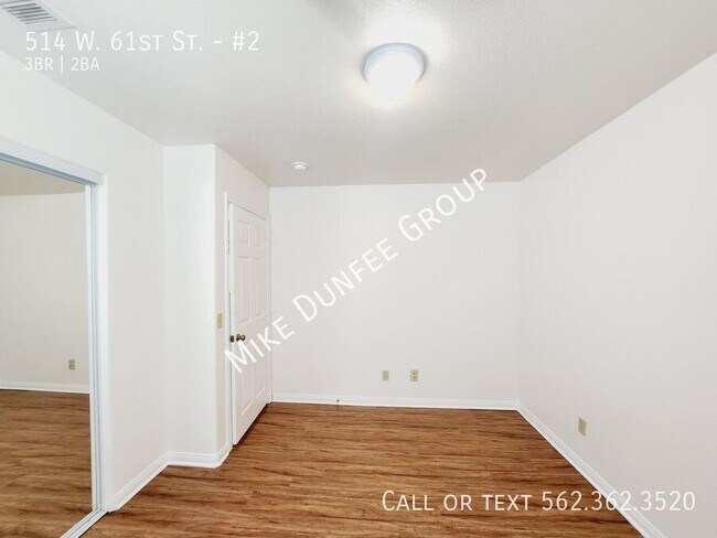 Building Photo - 514 W 61st St