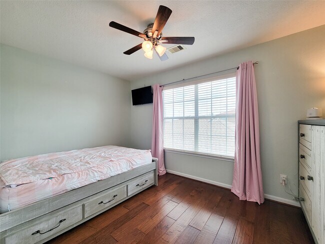 Building Photo - 7726 Sagemark Ridge Dr