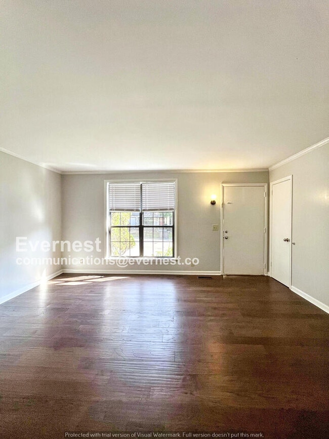 Building Photo - 209 Panamint Dr