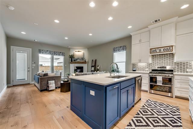 Building Photo - 3828 Killian Ct