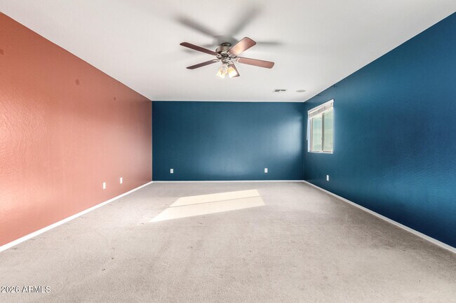 Building Photo - 19411 W Jefferson St