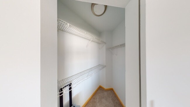 Building Photo - Sky-High Urban Living at 1100 Wilshire! St...