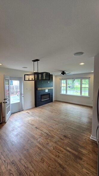 Building Photo - 4203 Jefferson Pike