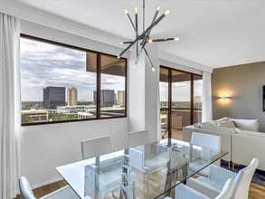 Building Photo - 49 Briar Hollow Ln