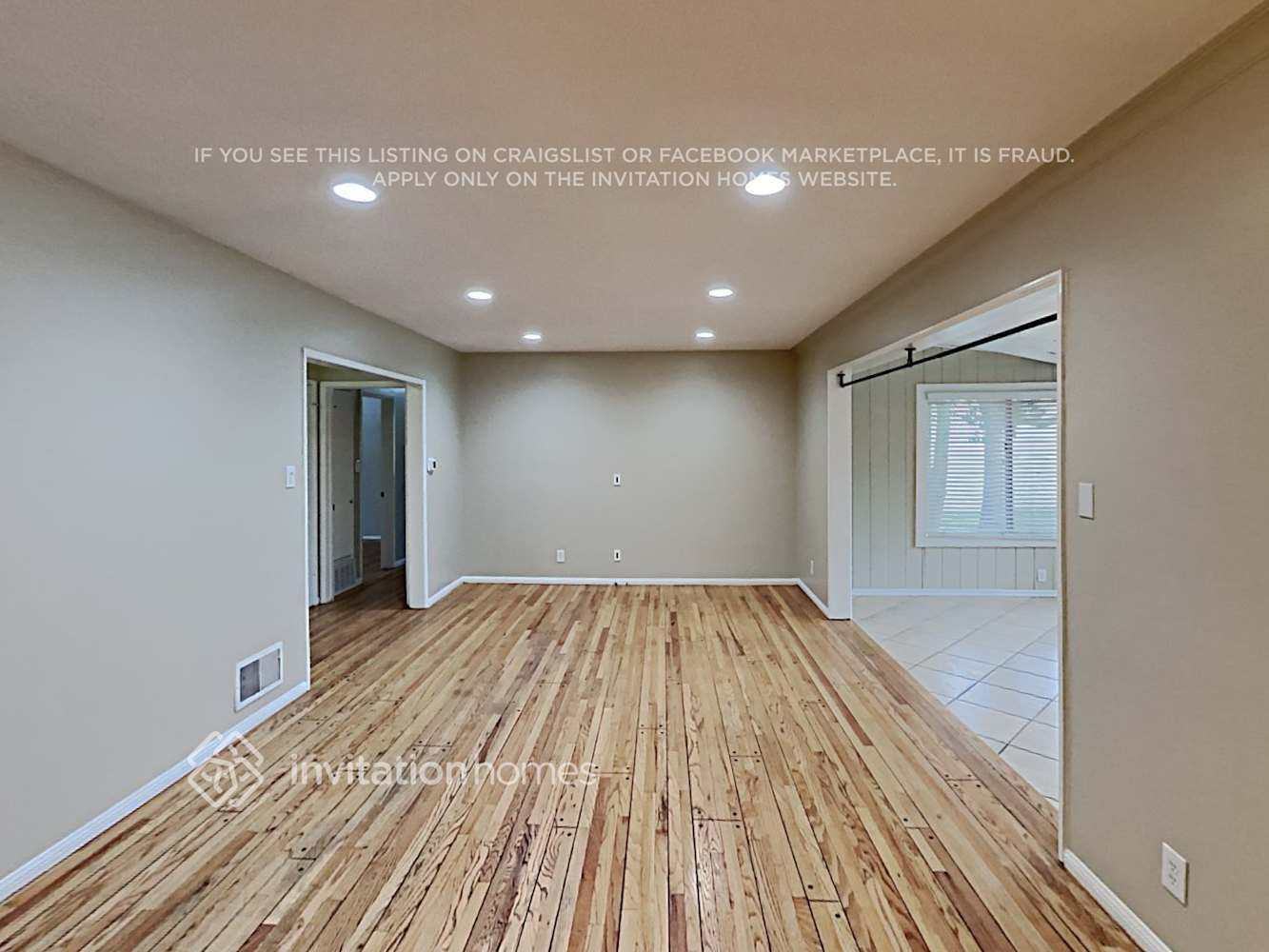 Building Photo - 15042 Romar St