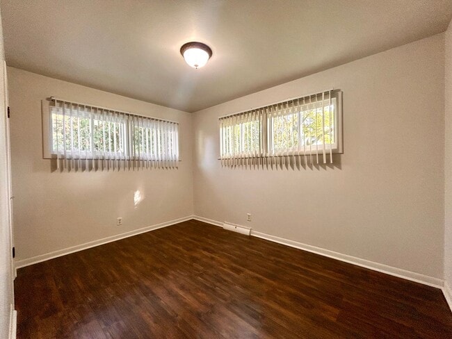 Building Photo - Three Bedroom Ranch in Northeast Grand Rapids