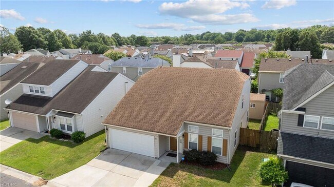 Building Photo - Graystone Reserves