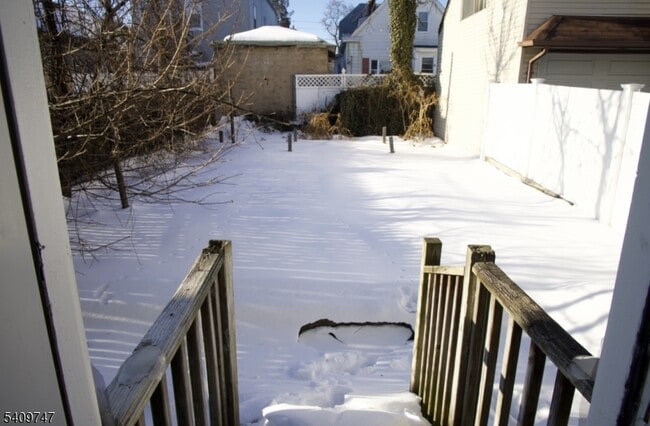 Building Photo - 241 N 8th St