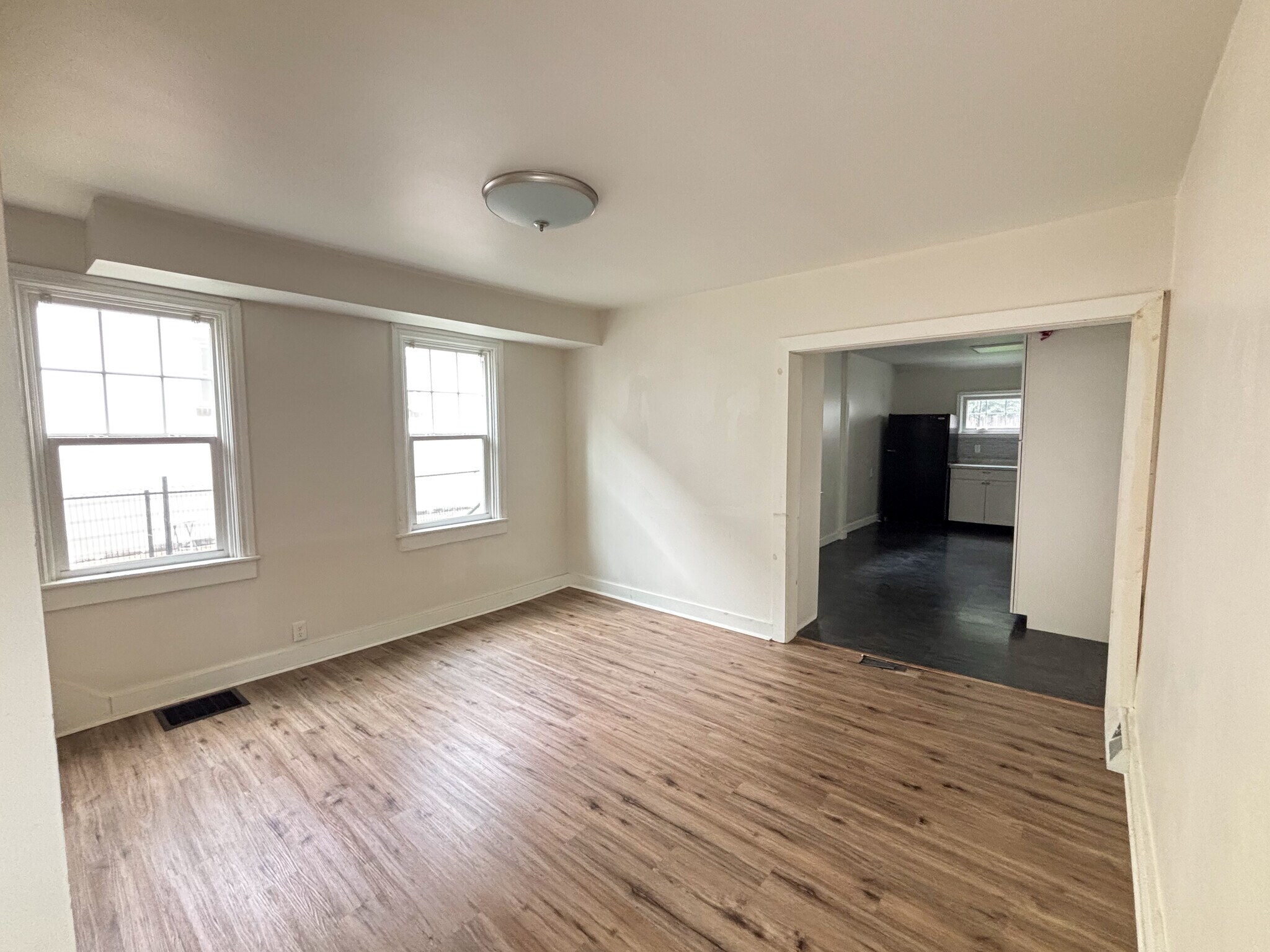 Dining Room - 70 New Charlotte St