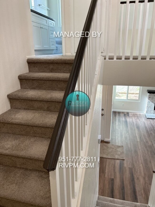 Building Photo - Stylish 3-Bedroom Home in Jurupa Valley, CA