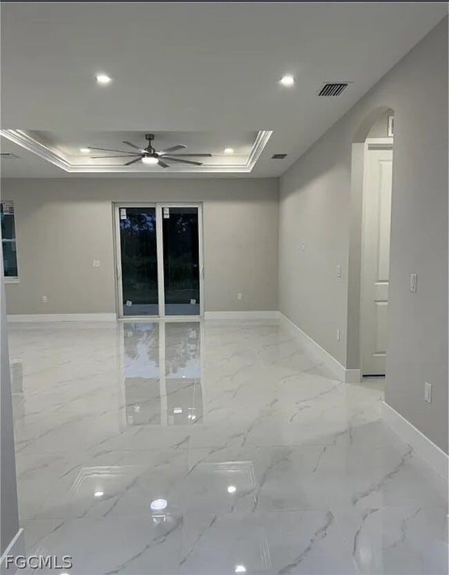 Building Photo - 2612 16th St W