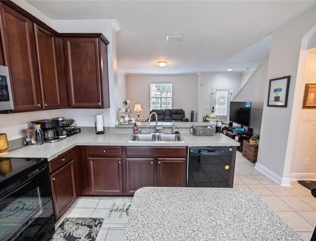Building Photo - 829 Belles Ferry Loop