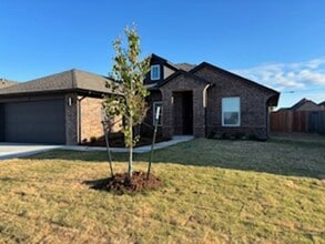 Building Photo - Beautiful New Home!