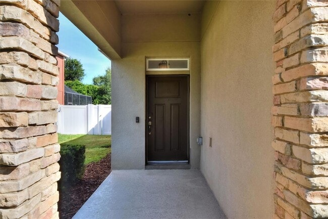 Building Photo - 1900 Wind Meadows Dr