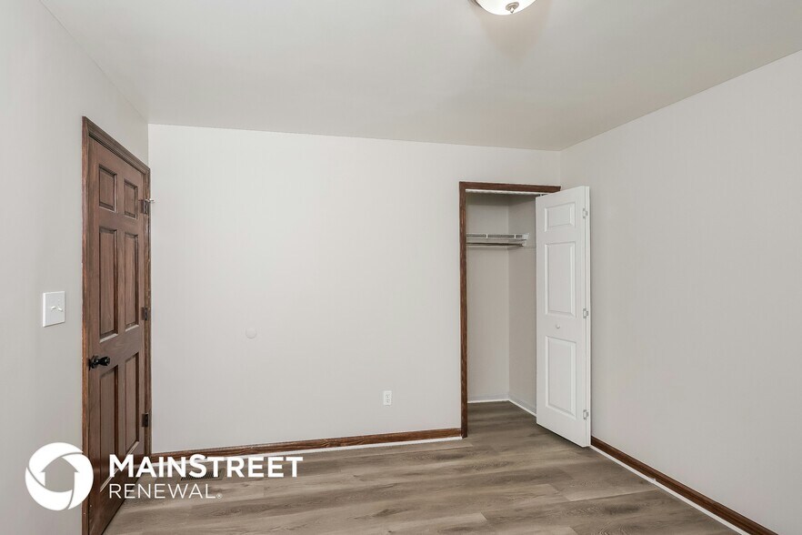 Building Photo - 5611 Archtree Pl