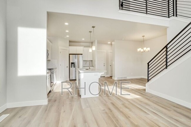 Building Photo - 13959 S Champlin Peak Dr