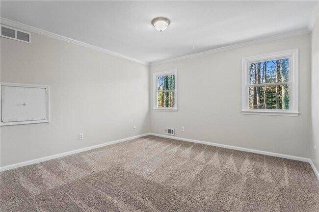 Building Photo - 1106 Aurora Ct