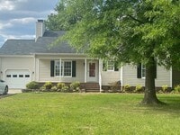 Building Photo - 105 Labonte Dr