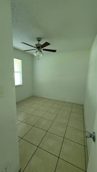 Building Photo - 2223 Taylor St