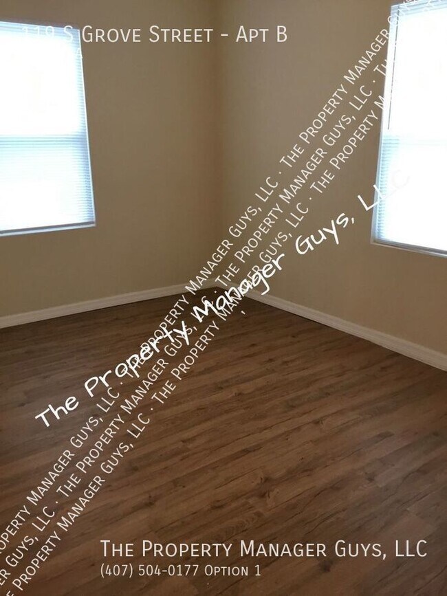 Building Photo - 119 S Grove St