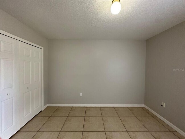 Building Photo - 661 N Delmonte Ct