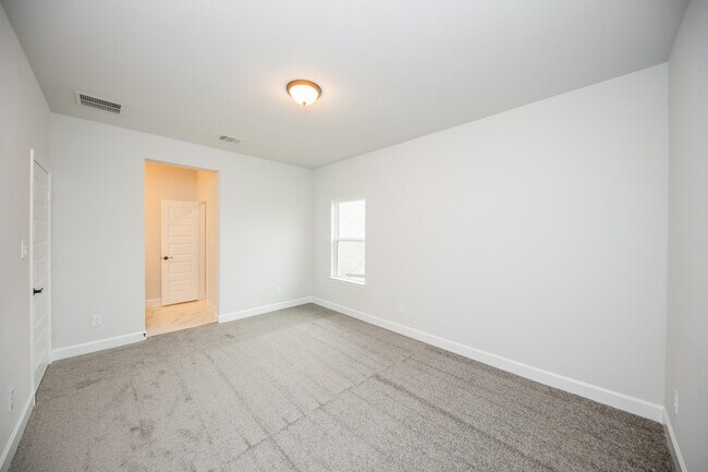 Building Photo - 21515 Blue Porterweed Trl